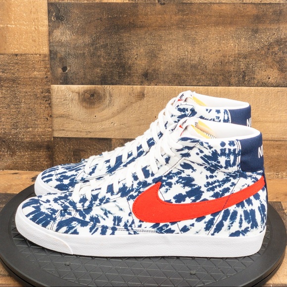 blazer tie dye nike